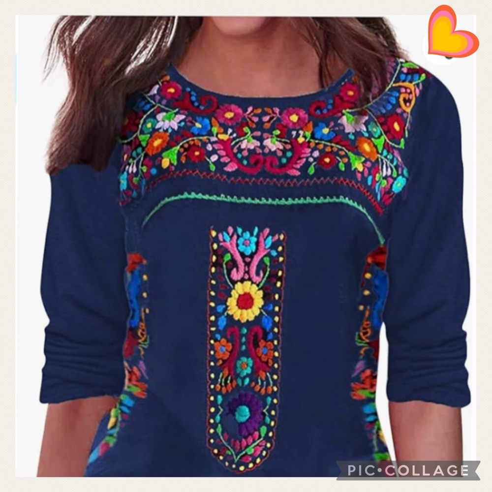 NEW! Bohemian Navy Blue Floral long Sleeve Tee Shirt Size Small